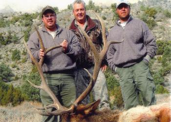 Kerry, Rennell & Kelly Barney With Kerry's Elk